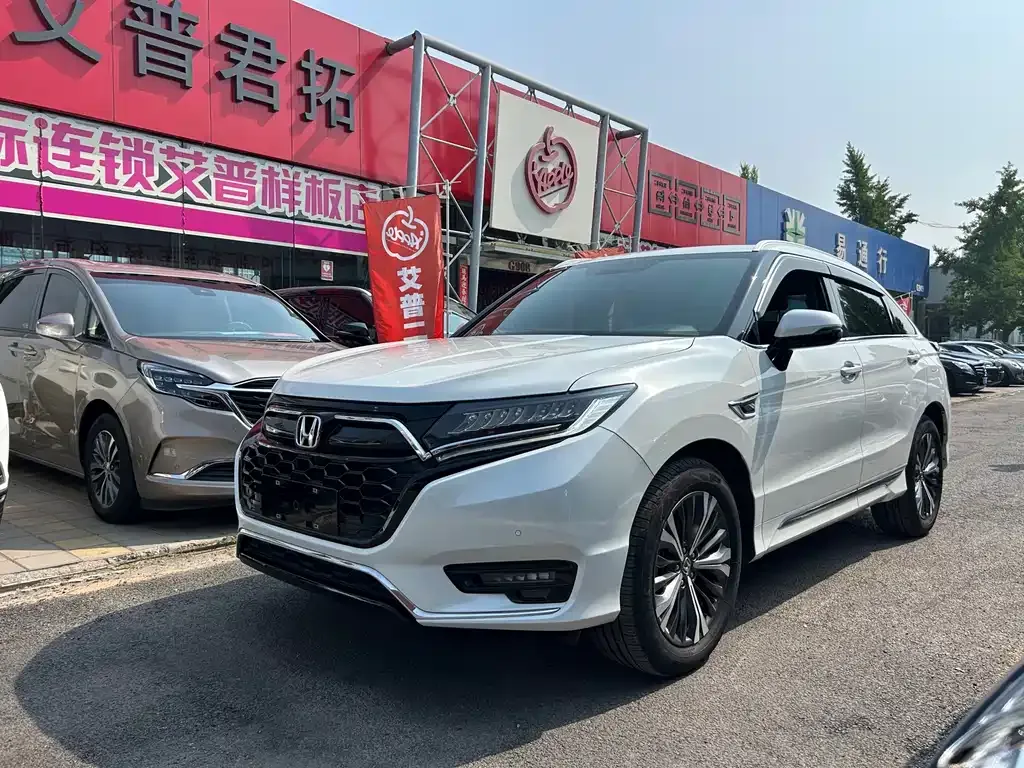 Honda UR-V — фото 1