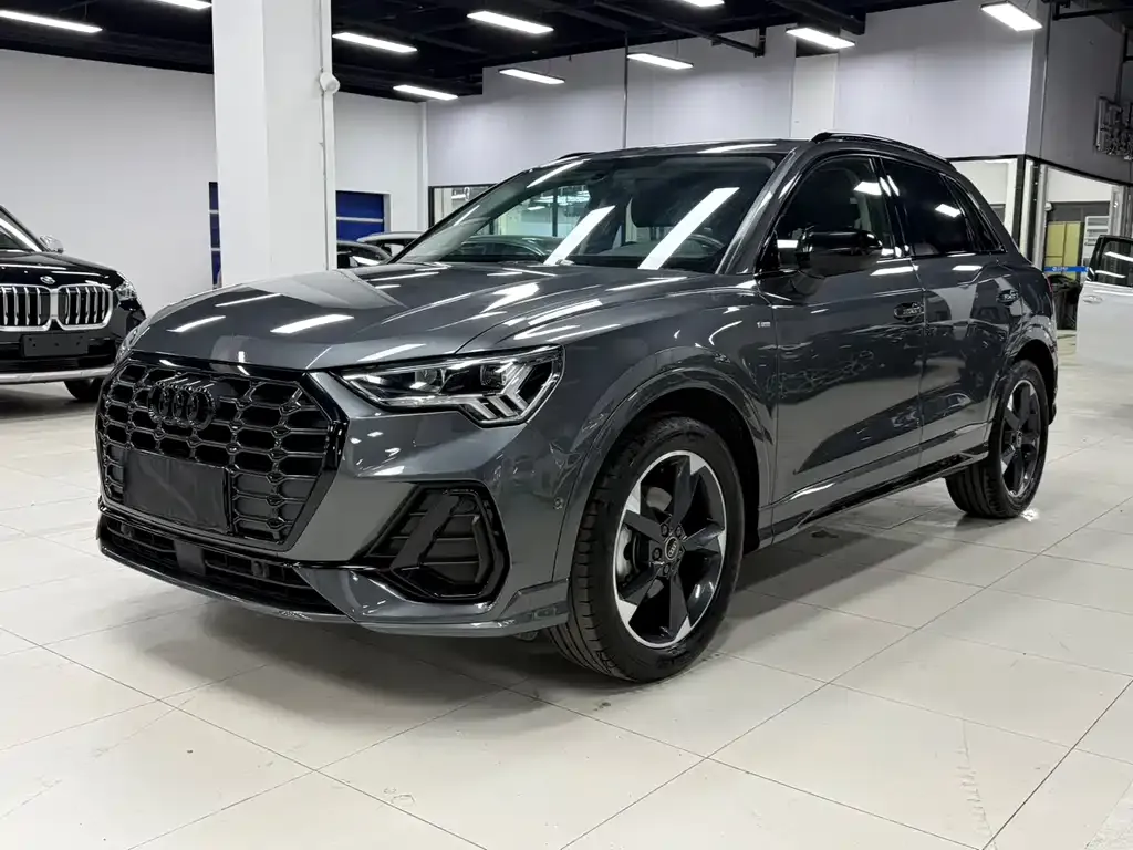 Audi Q3 2022 из CN, фото 1