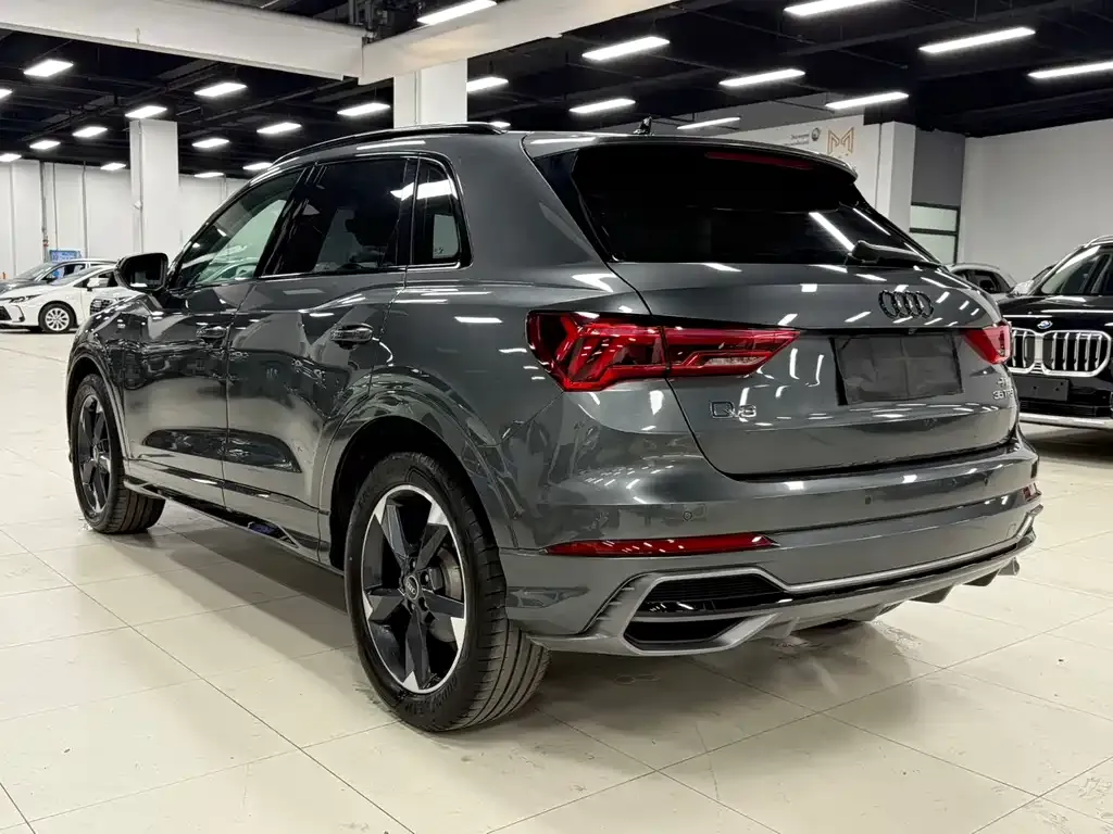 Audi Q3 2022 из CN, фото 3