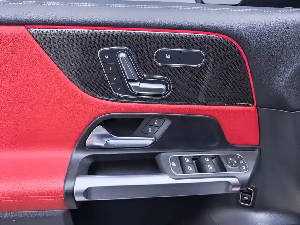 Mercedes-Benz GLB AMG 2023 из CN, фото 6