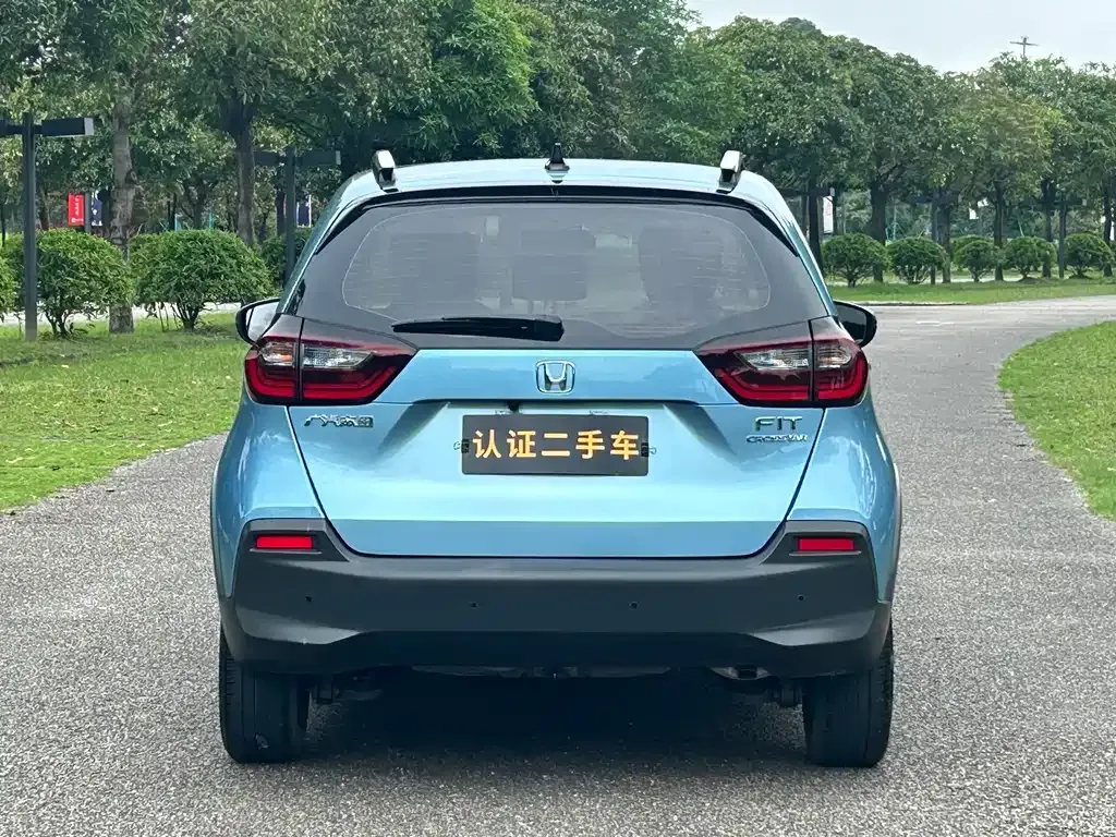 Honda Fit — фото 8
