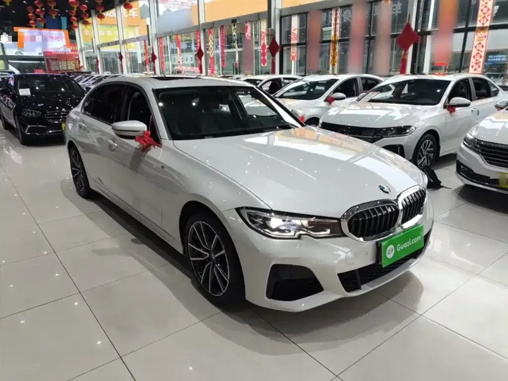 BMW 3 Series 2022 из CN, фото 2