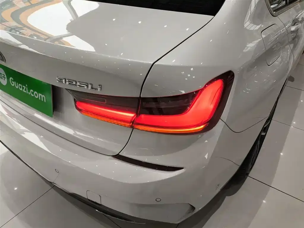 BMW 3 Series 2022 из CN, фото 8