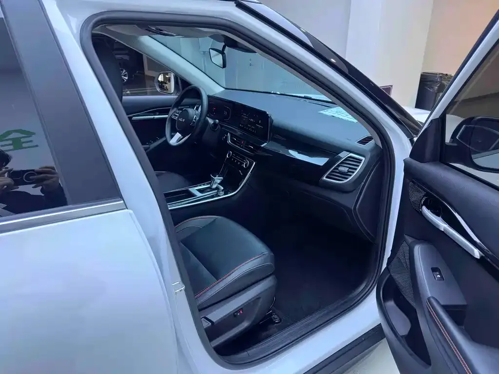 Kia Seltos 2023 из CN, фото 9