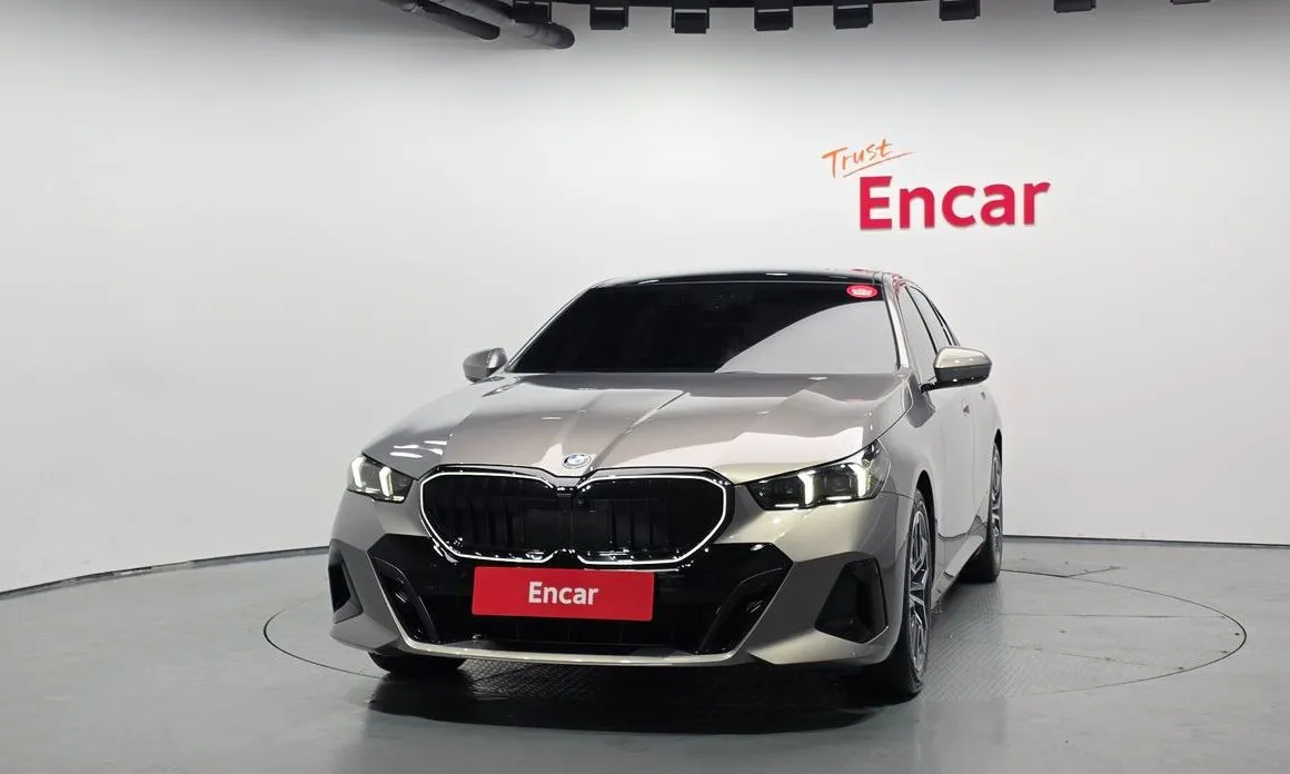 BMW 5-Series 2026 из KR, фото 4