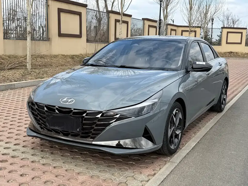 Hyundai Elantra 2022 из CN, фото 1