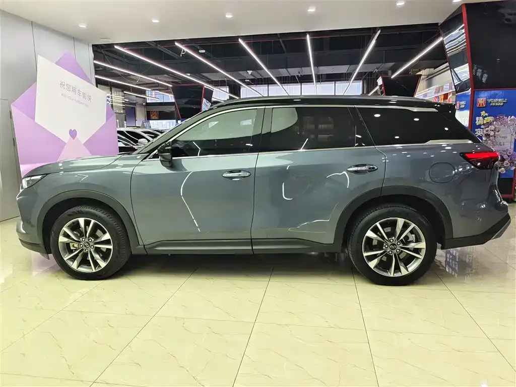Infiniti QX60 2024 из CN, фото 3