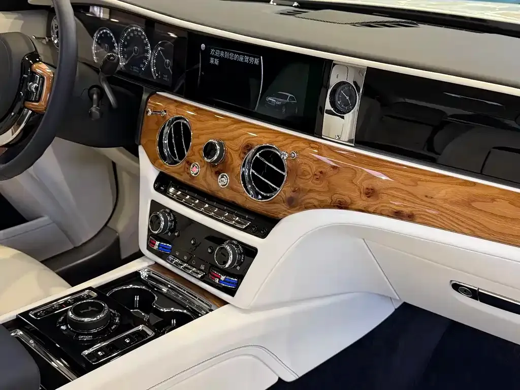 Rolls-Royce Ghost 2022 из CN, фото 8