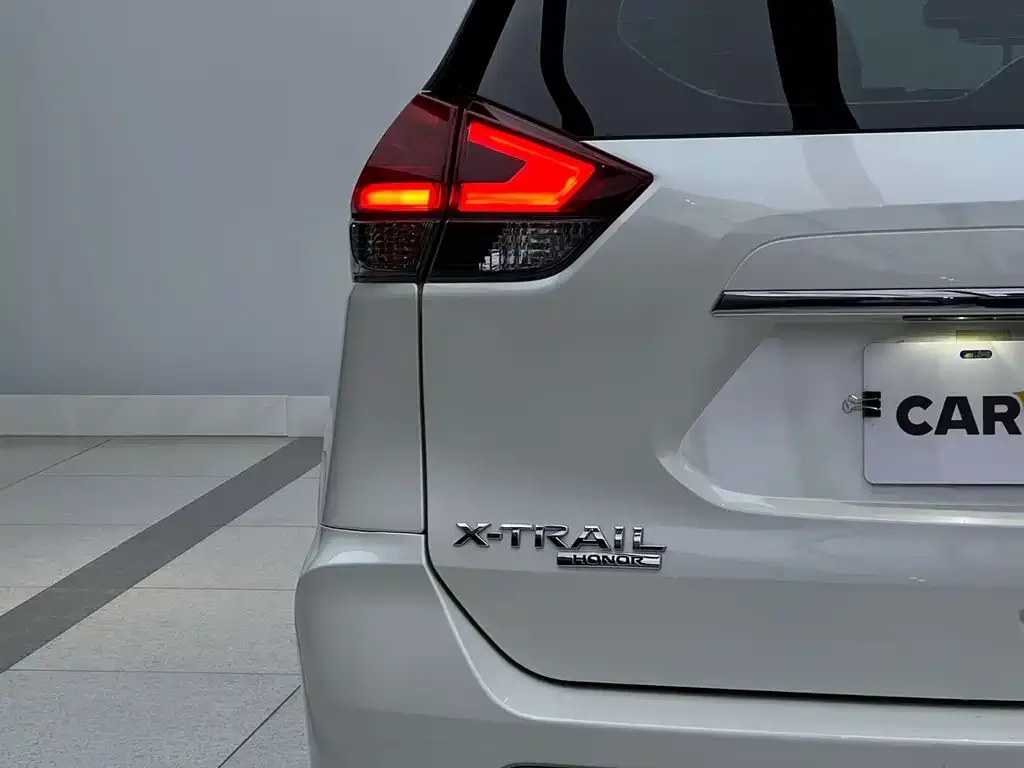 Nissan X-Trail 2023 из CN, фото 2