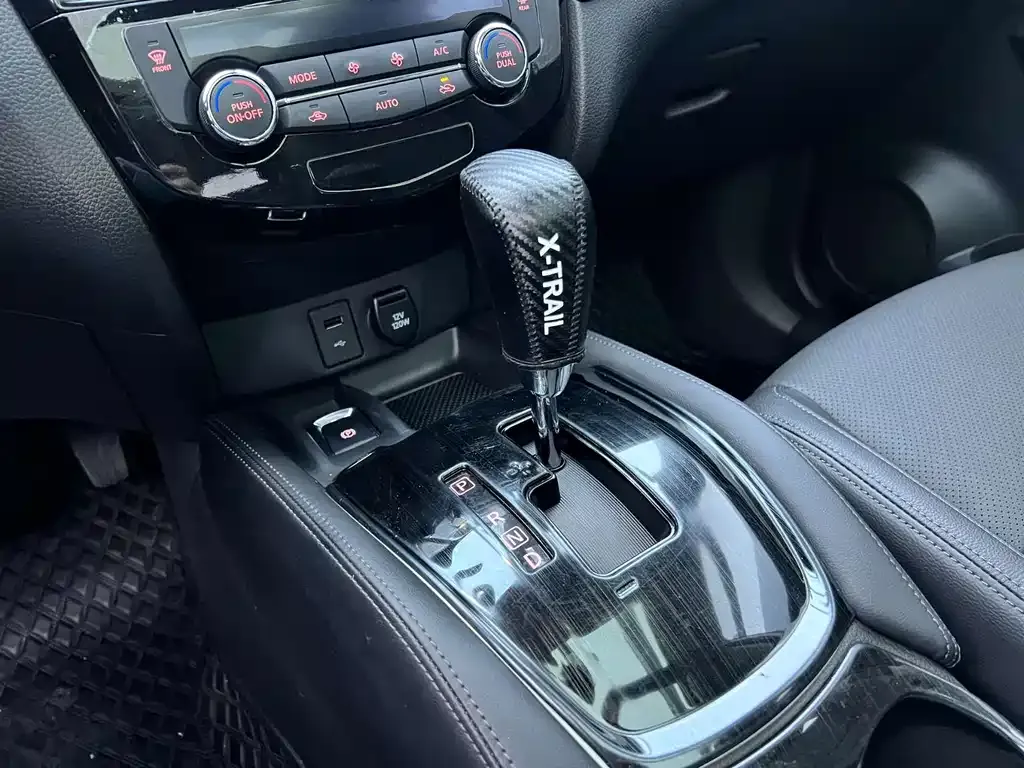 Nissan X-Trail 2023 из CN, фото 7