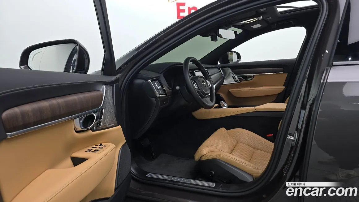 Volvo S90 2025 из KR, фото 5