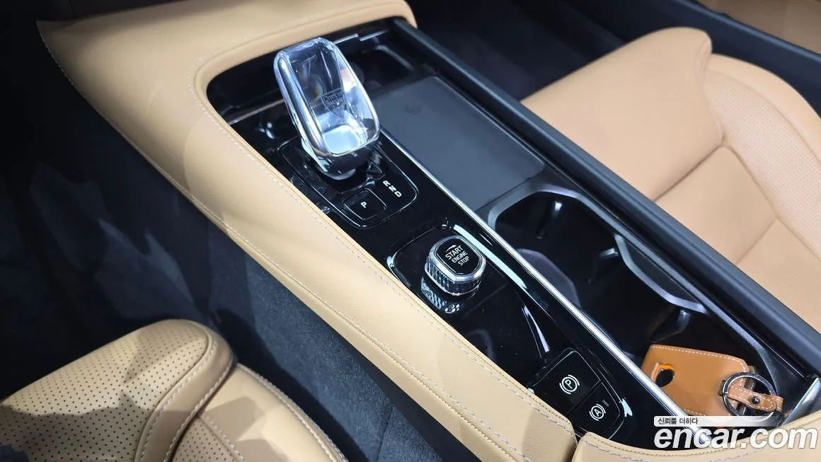 Volvo S90 2025 из KR, фото 6