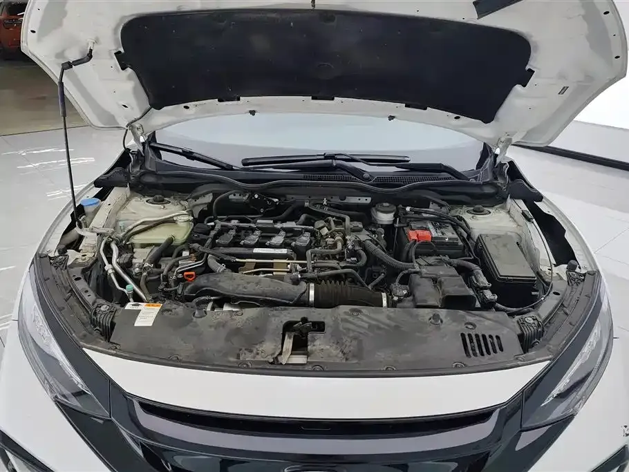 Honda Civic — фото 8