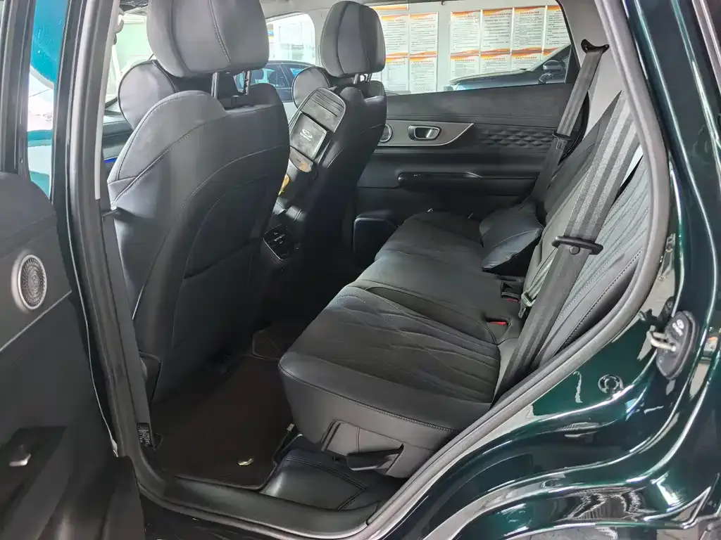 Chery Tiggo 8 PLUS — фото 9