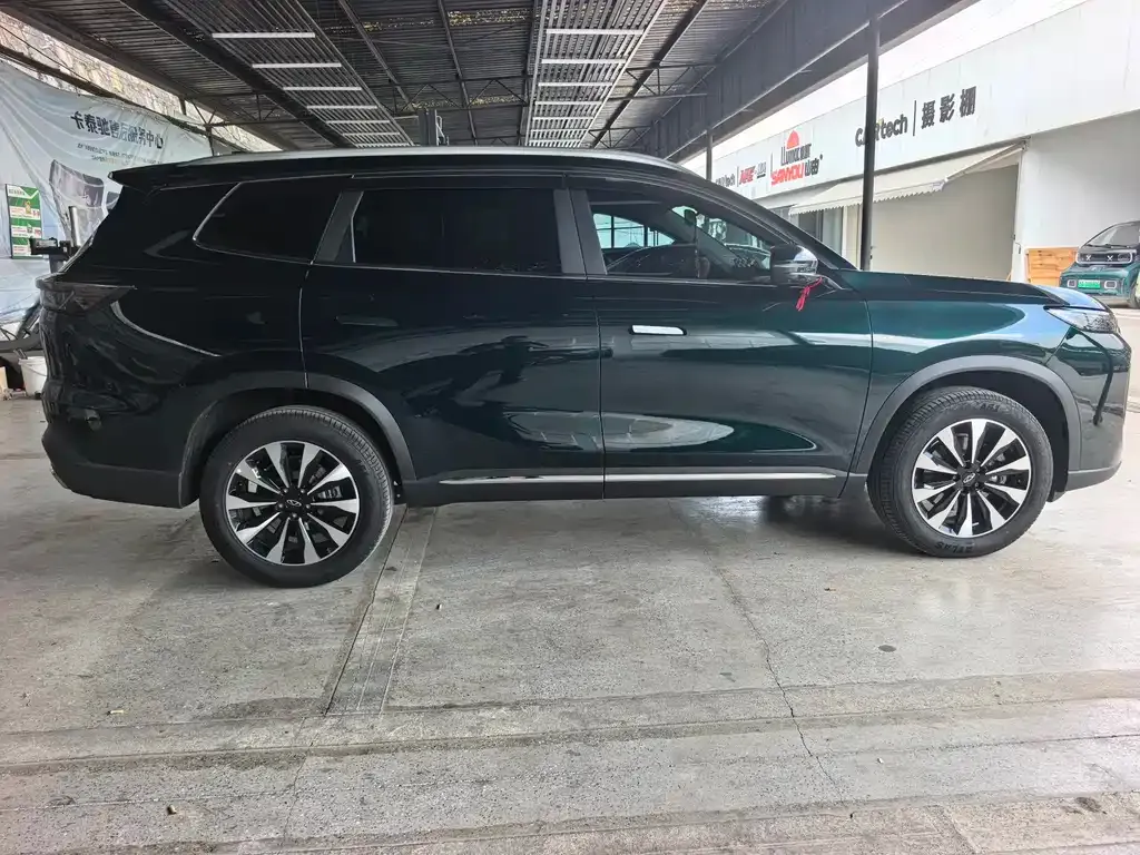 Chery Tiggo 8 PLUS — фото 8