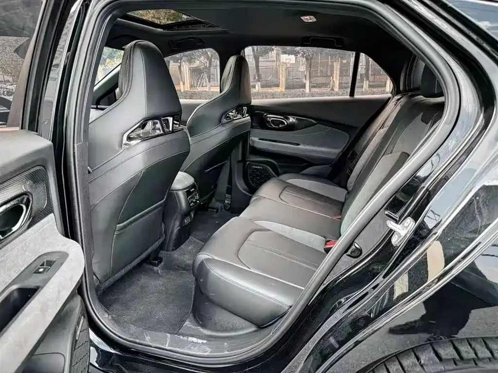 GAC Motor Shadow Leopard — фото 4