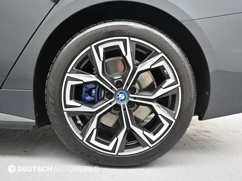 BMW i4 2024 из KR, фото 10