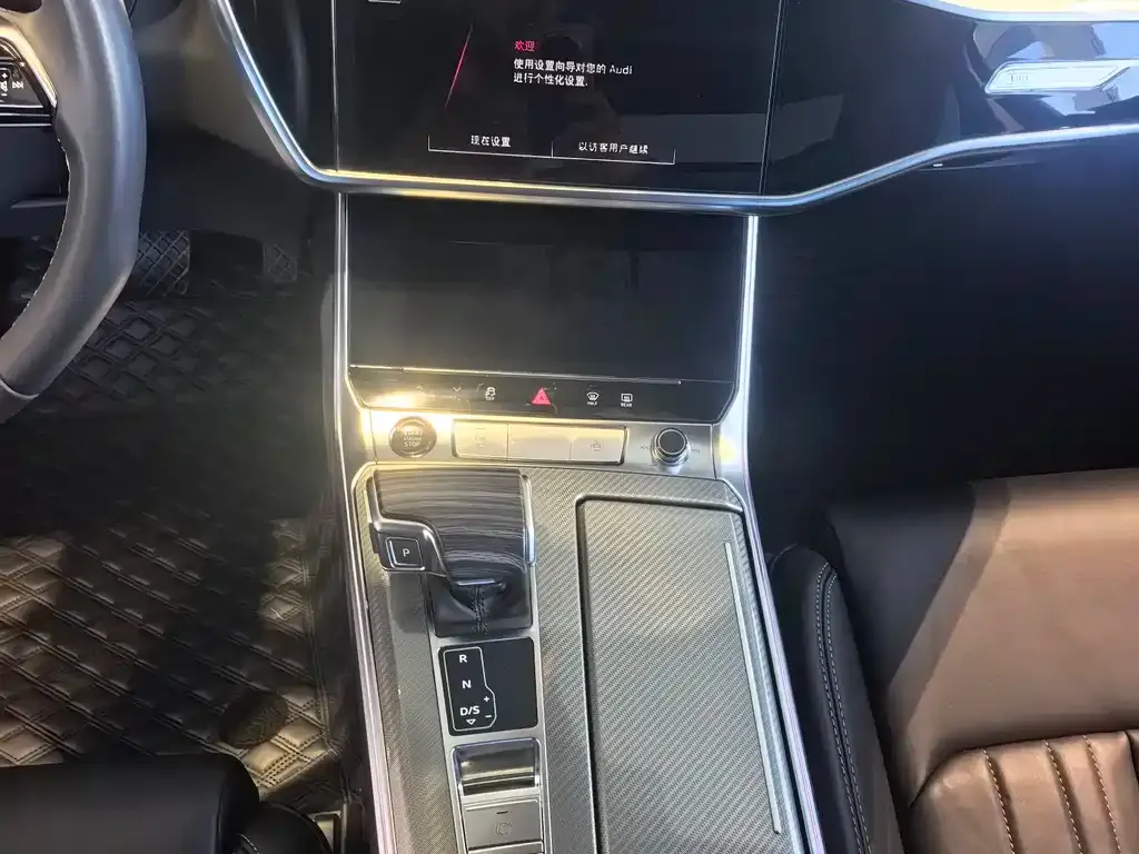 Audi A6L 2024 из CN, фото 9