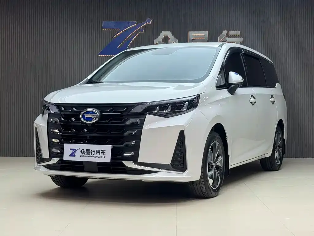 GAC Motor Trumpchi M6 — фото 1