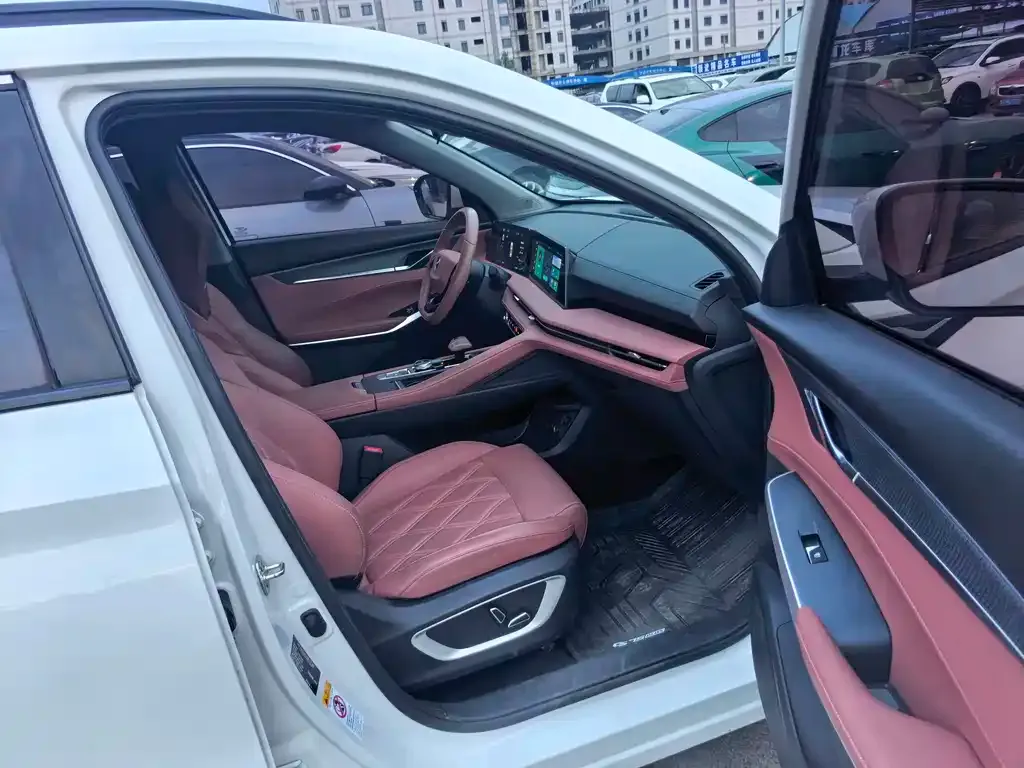 Changan CS75PLUS — фото 4