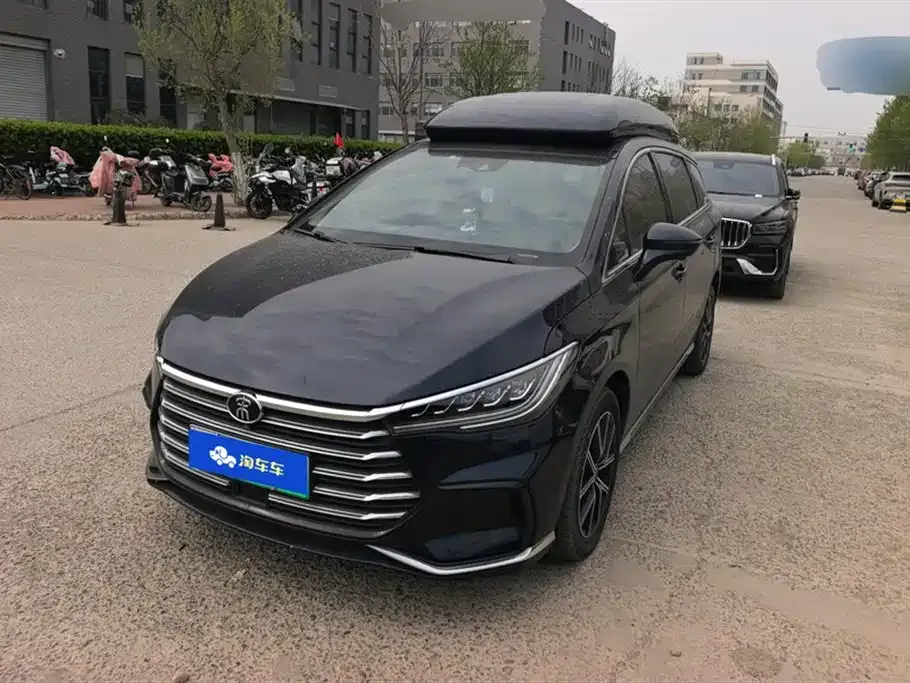 BYD MAX New Energy