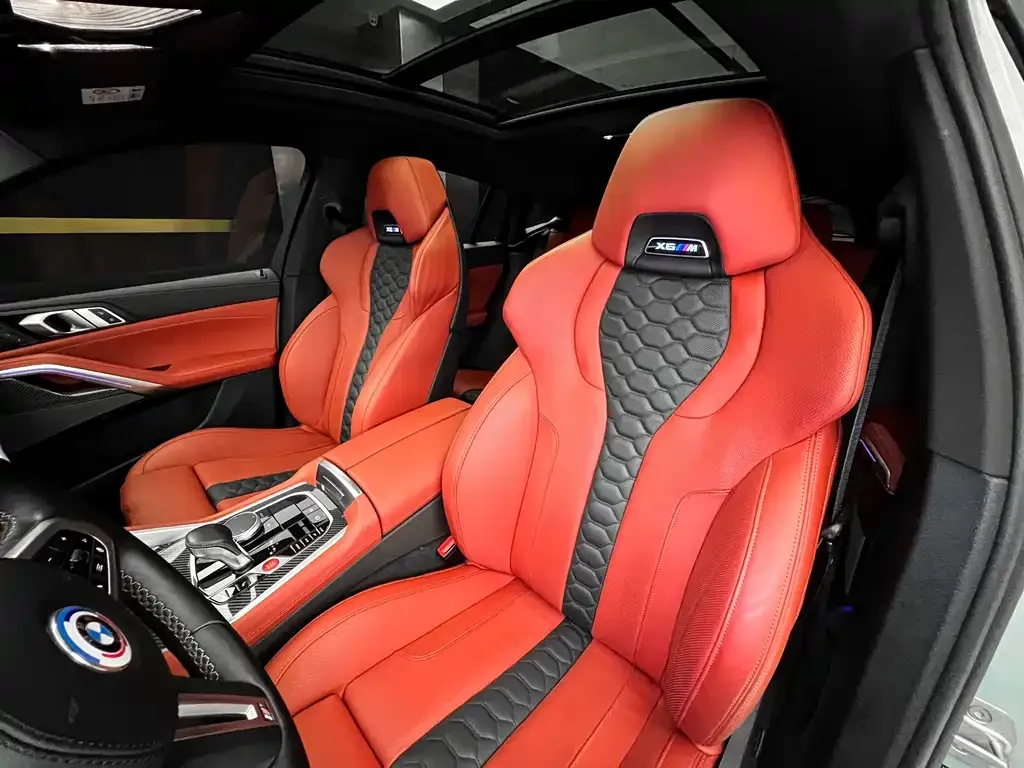 BMW X6 M 2024 из CN, фото 2