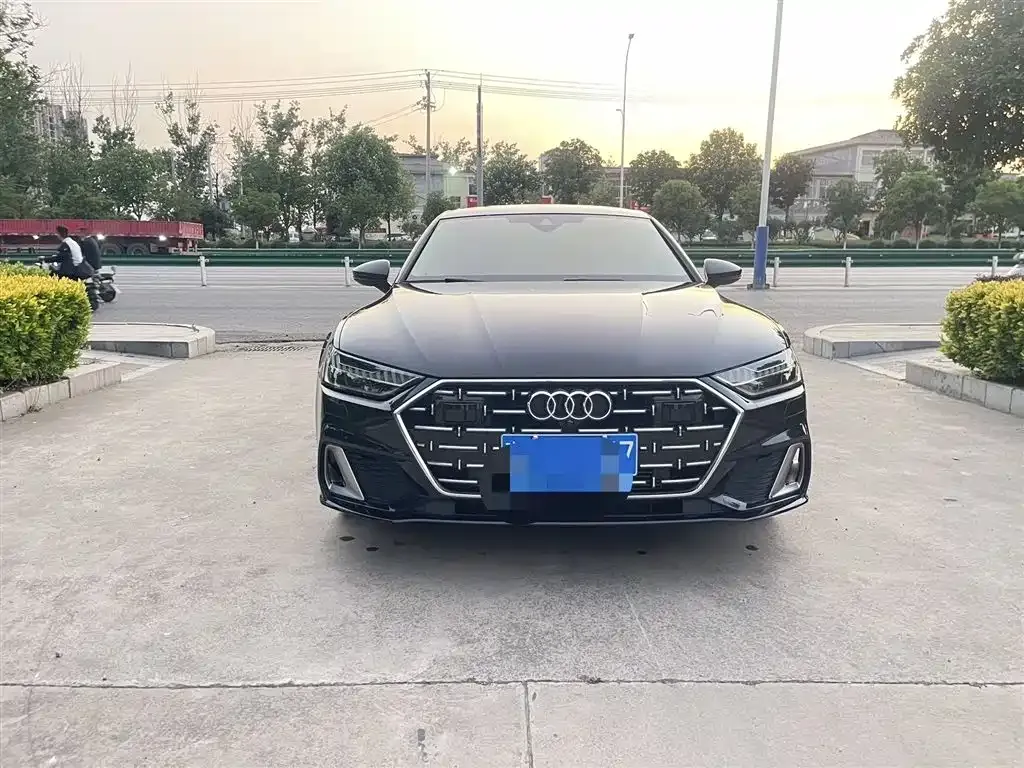 Audi A7L — фото 6