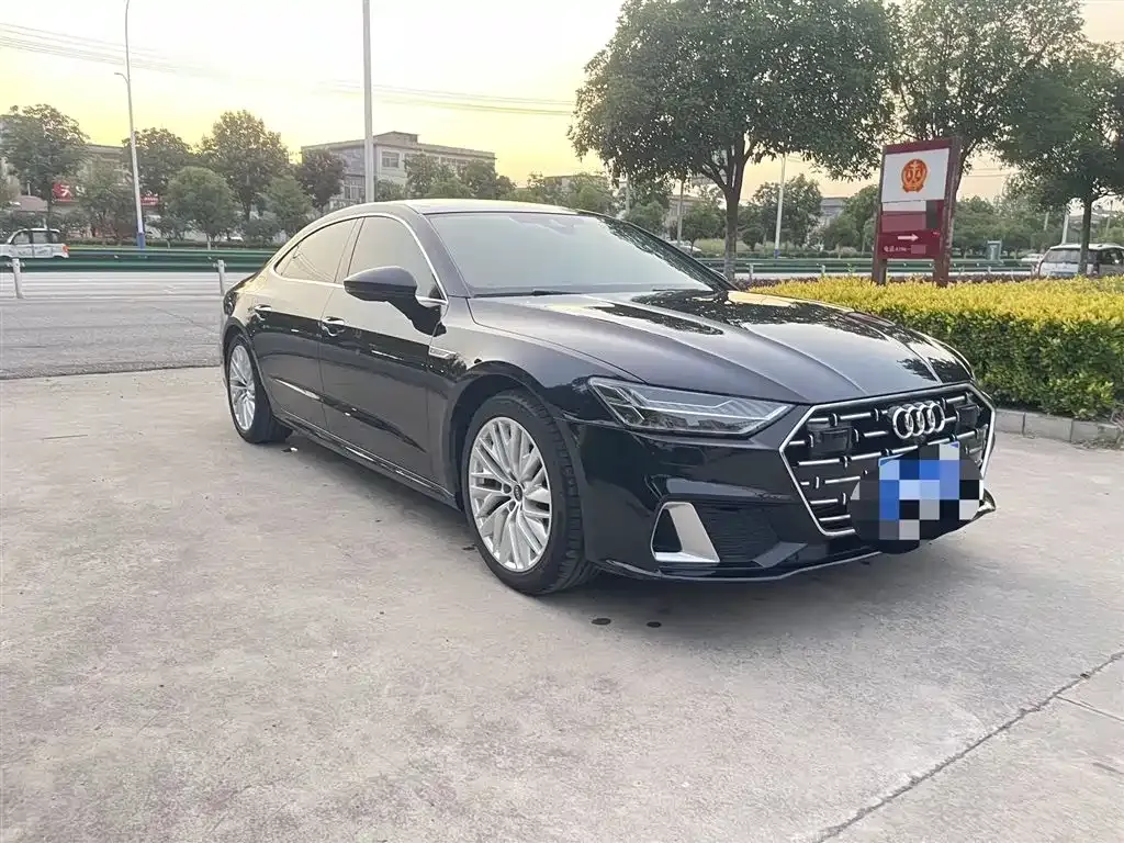 Audi A7L — фото 3