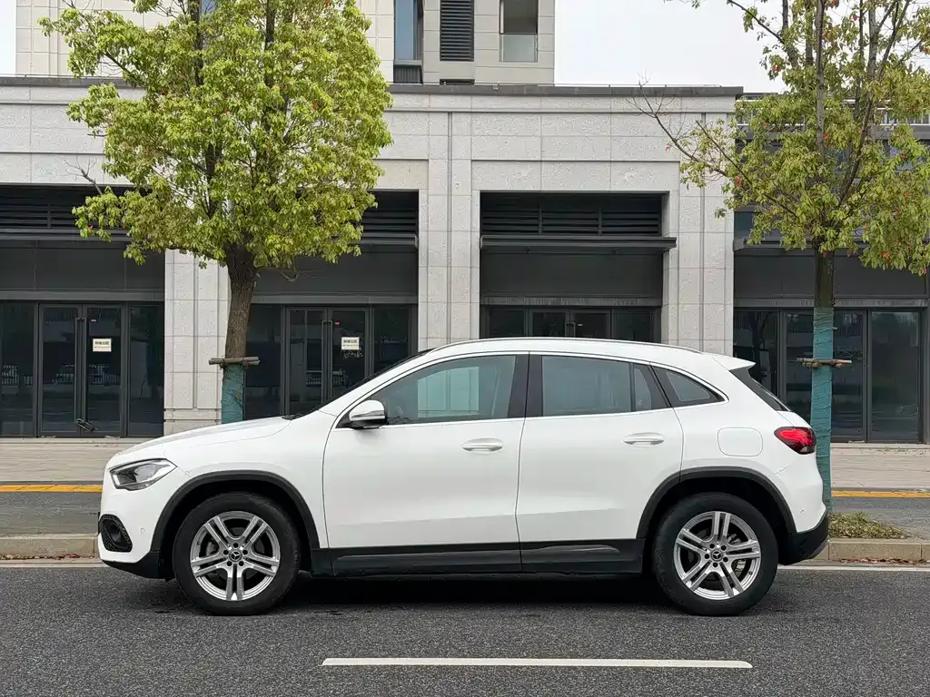 Mercedes-Benz GLA 2021 из CN, фото 3
