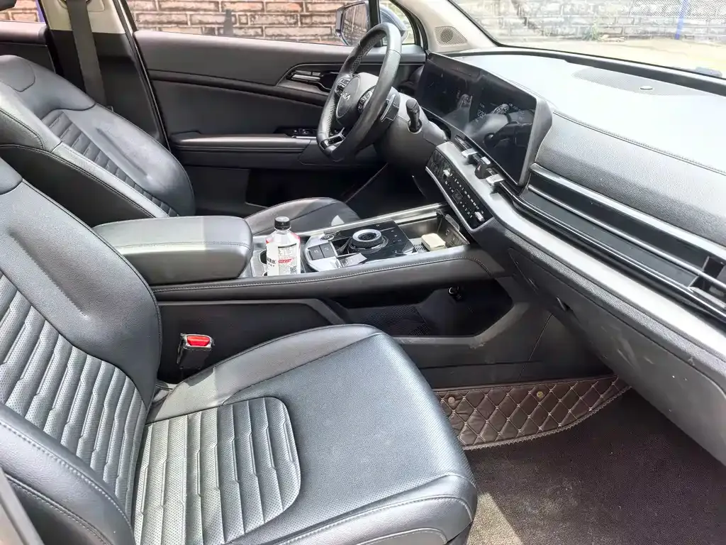 Kia Sportage — фото 10