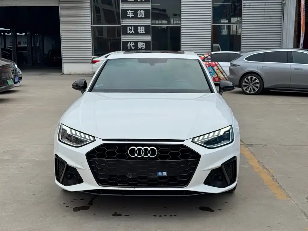 Audi A4L 2023 из CN, фото 5