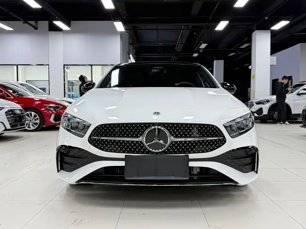 Mercedes-Benz A-Class — фото 5
