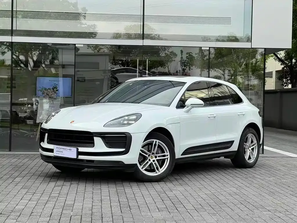 Porsche Macan — фото 1
