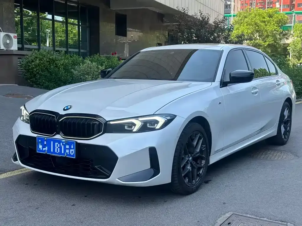 BMW 3 Series — фото 1