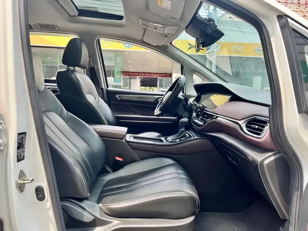 GAC Motor Trumpchi M6 2021 из CN, фото 8