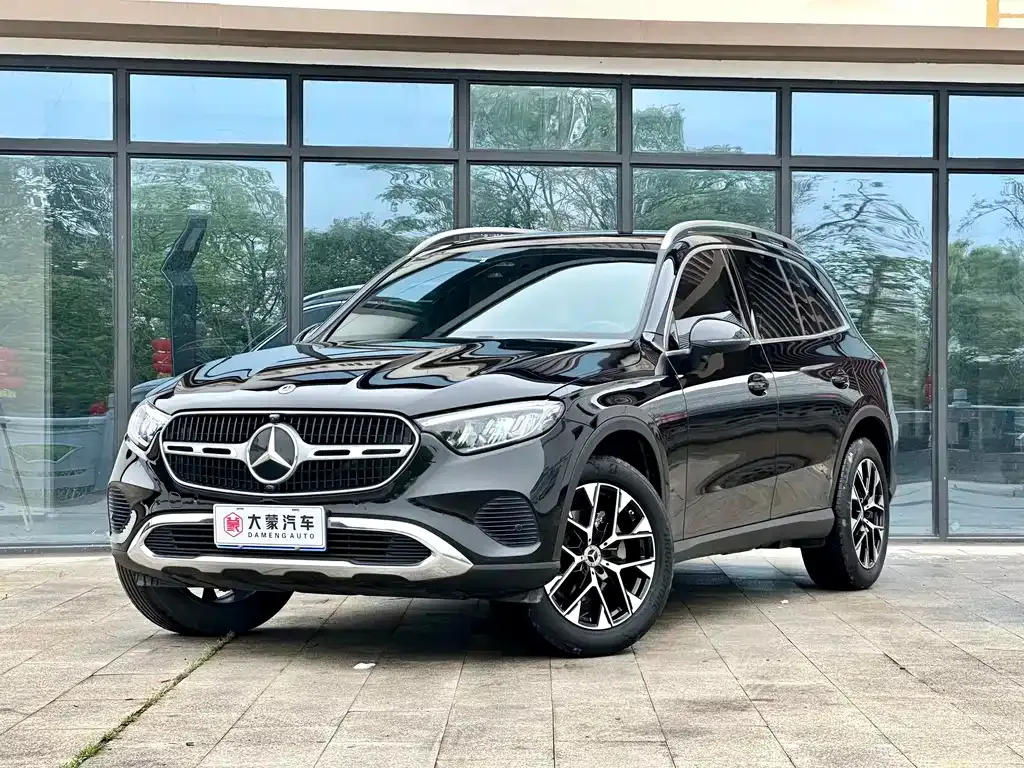 Mercedes-Benz GLC — фото 1