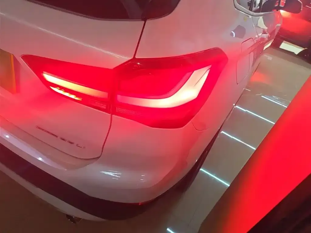 BMW X1 2022 из CN, фото 5