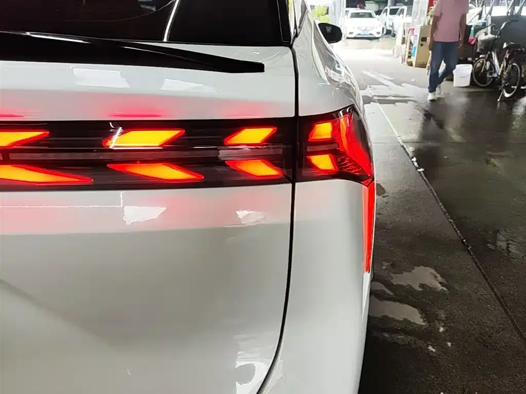Geely Galaxy L7 2023 из CN, фото 3