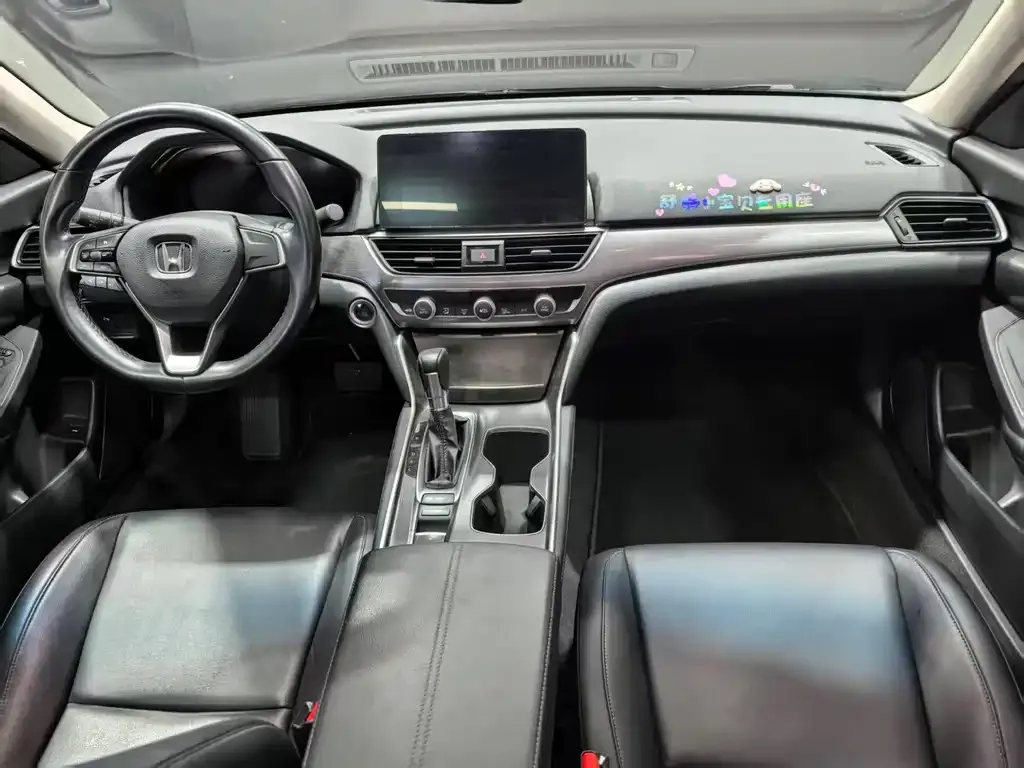 Honda Accord — фото 3