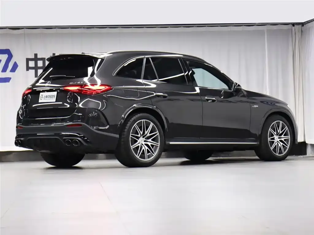 Mercedes-Benz GLC AMG — фото 2