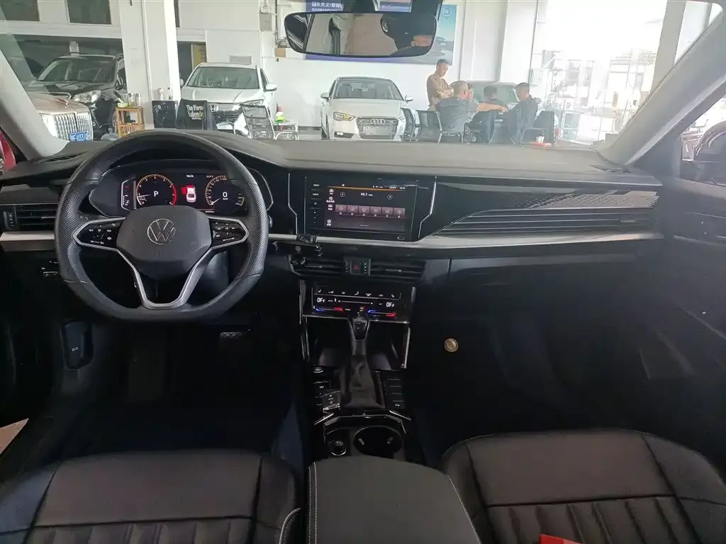 Volkswagen Passat — фото 7
