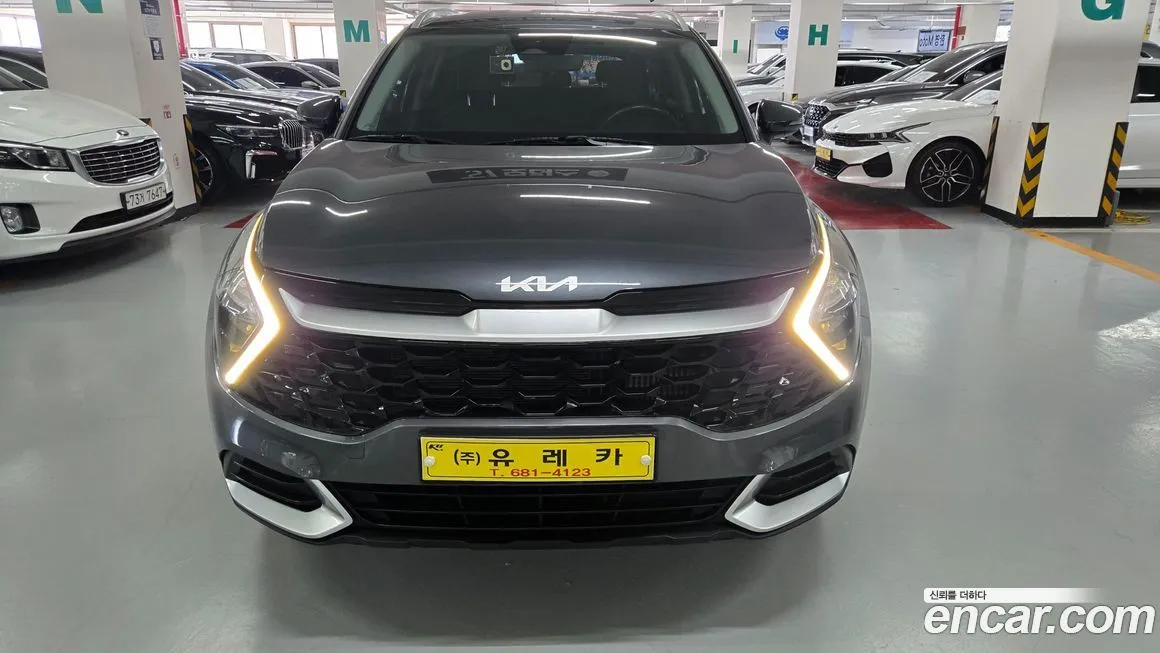 Kia Sportage — фото 1