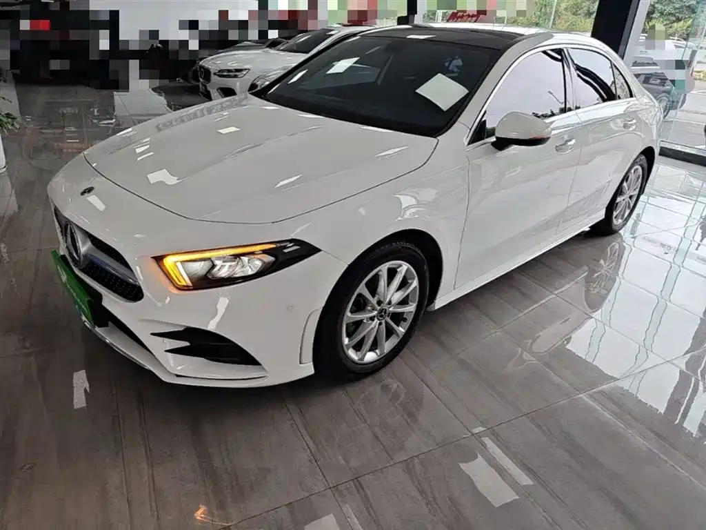 Mercedes-Benz A-Class — фото 1
