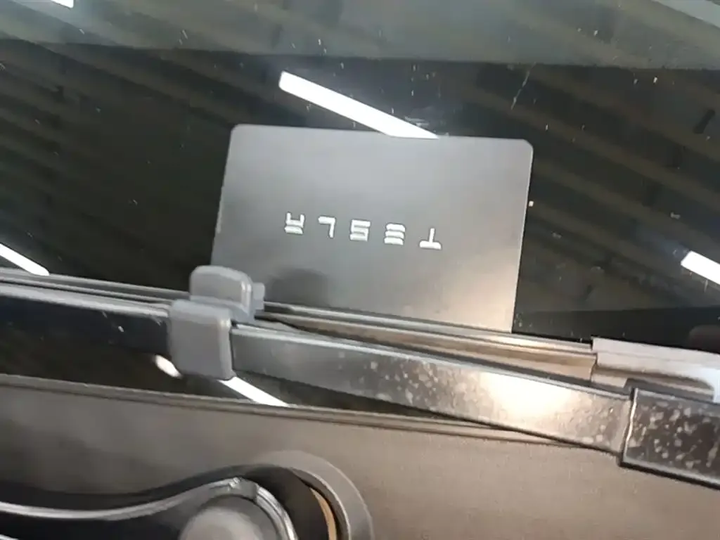 Tesla Model Y 2023 из CN, фото 3
