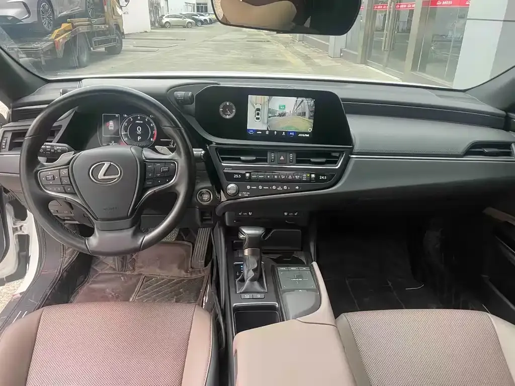 Lexus ES 2022 из CN, фото 5