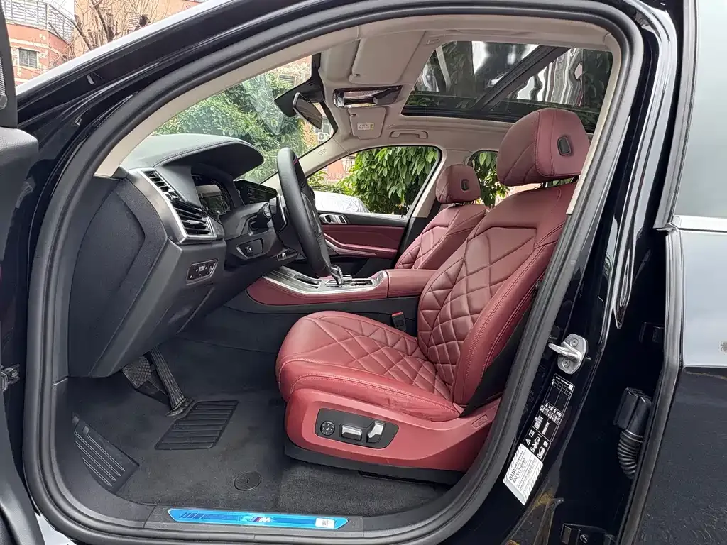 BMW X5 2023 из CN, фото 2