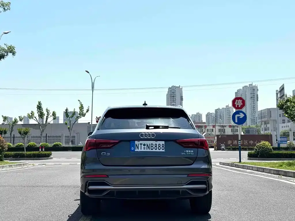 Audi Q3 2021 из CN, фото 4