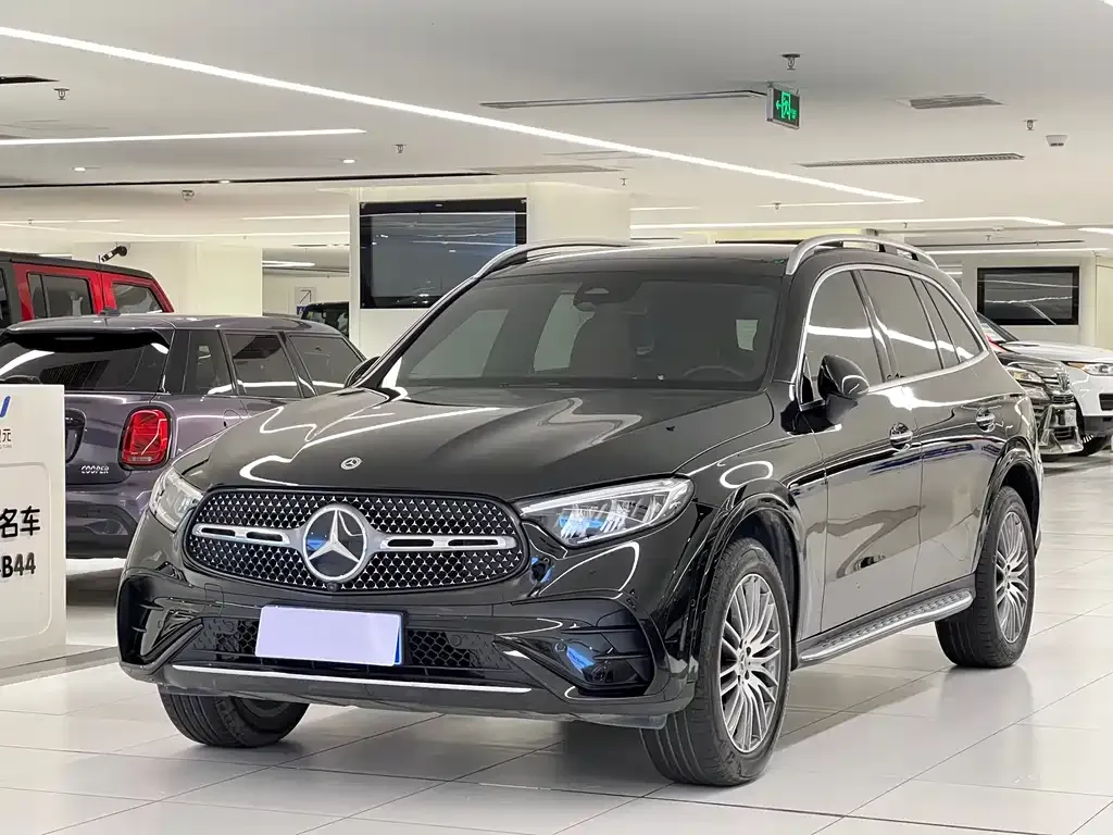 Mercedes-Benz GLC — фото 1