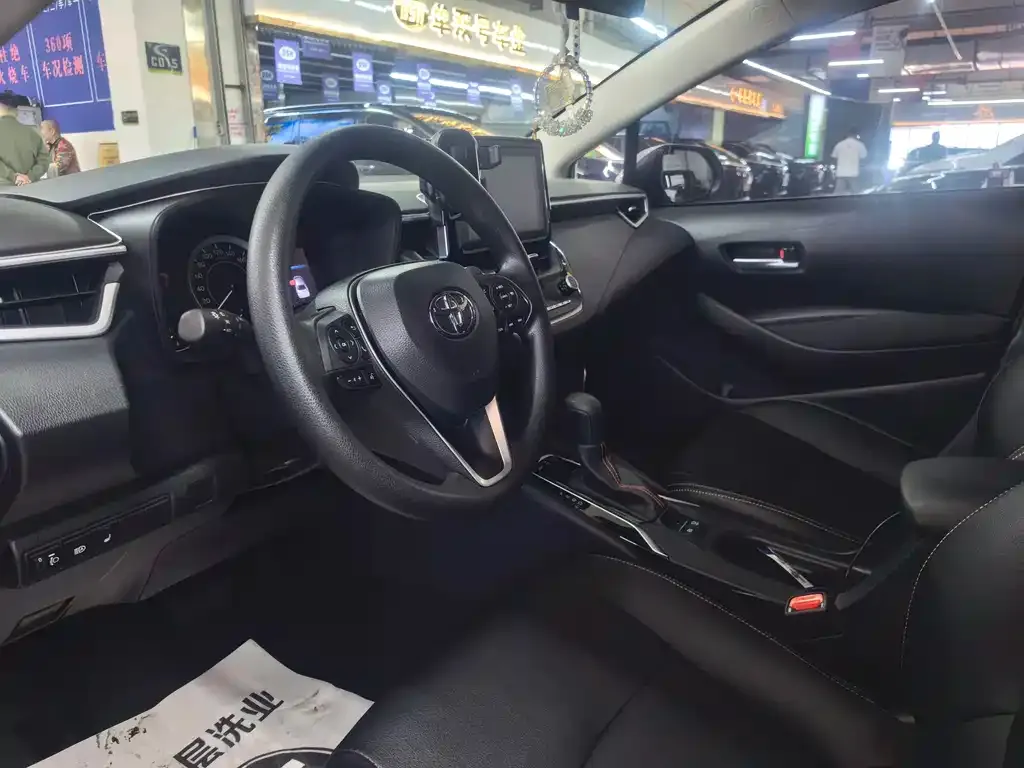 Toyota Corolla 2022 из CN, фото 8