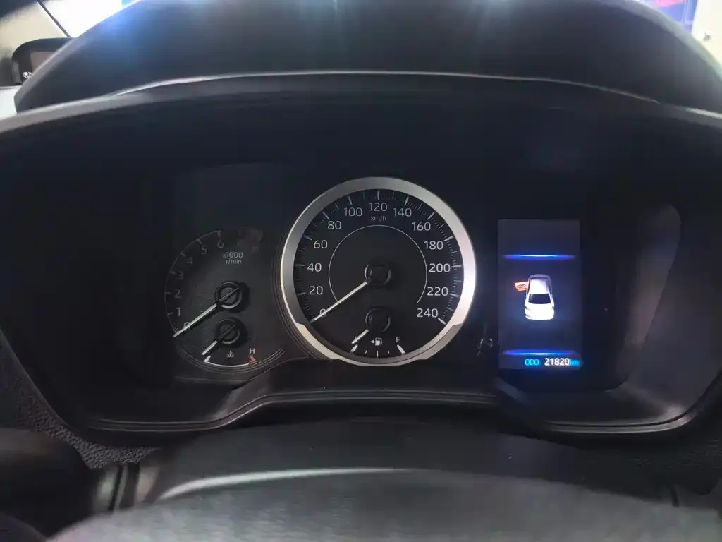 Toyota Corolla 2022 из CN, фото 3